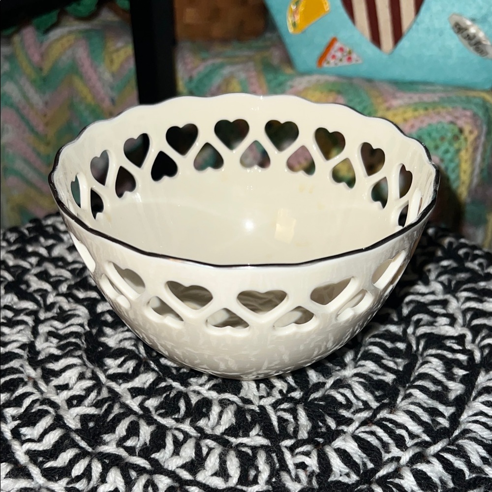 Heart Cutout Cream Bowl